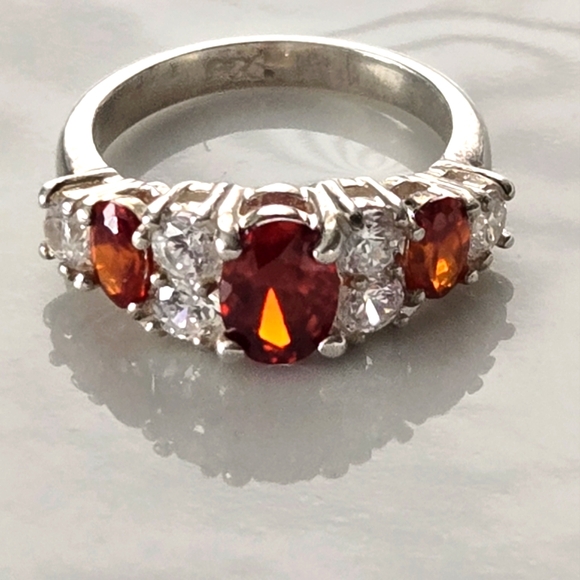 Red Garnet CZ Crystal .925 Sterling Silver Ring - Picture 6 of 6